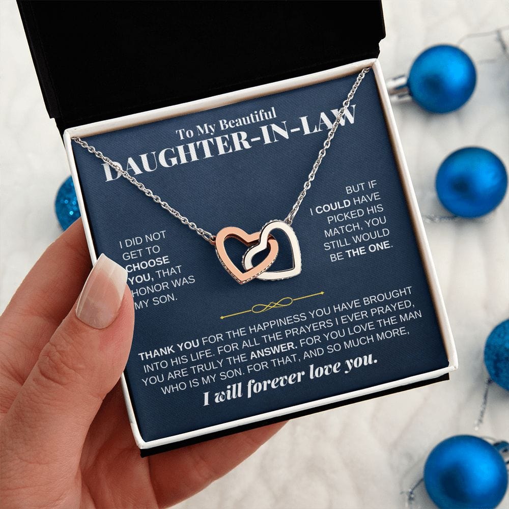 Linked hearts pendant close up