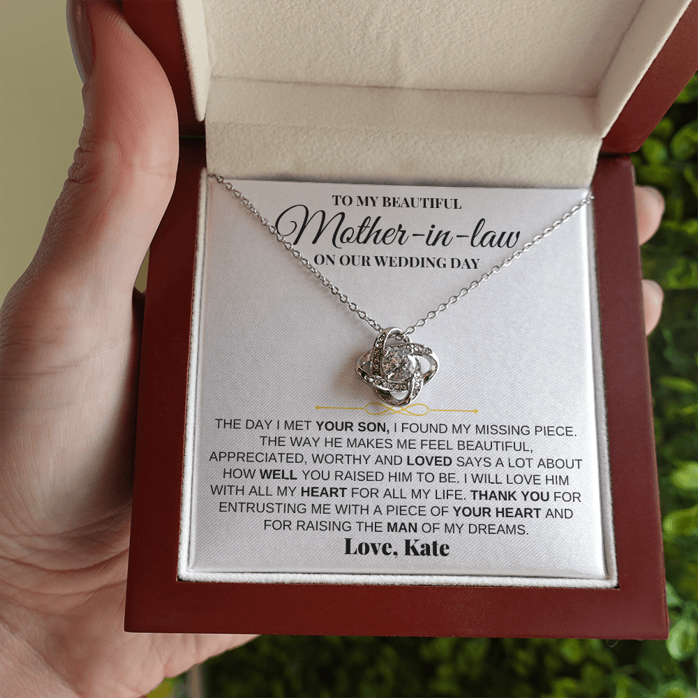 Mother-In-Law - Love Knot Personalized Gift Set - SS211