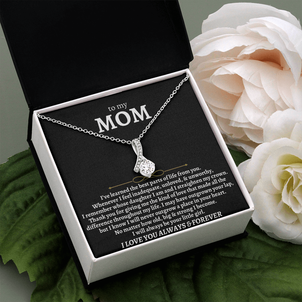 Necklace gift set presentation